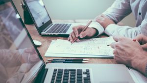 Minimum Order Quantities Explained: How to Start Small