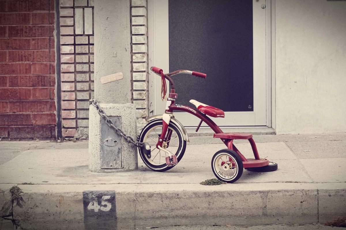 The #1 Problem With Finding Cheap-to-Ship Products From China (And How to Solve It)