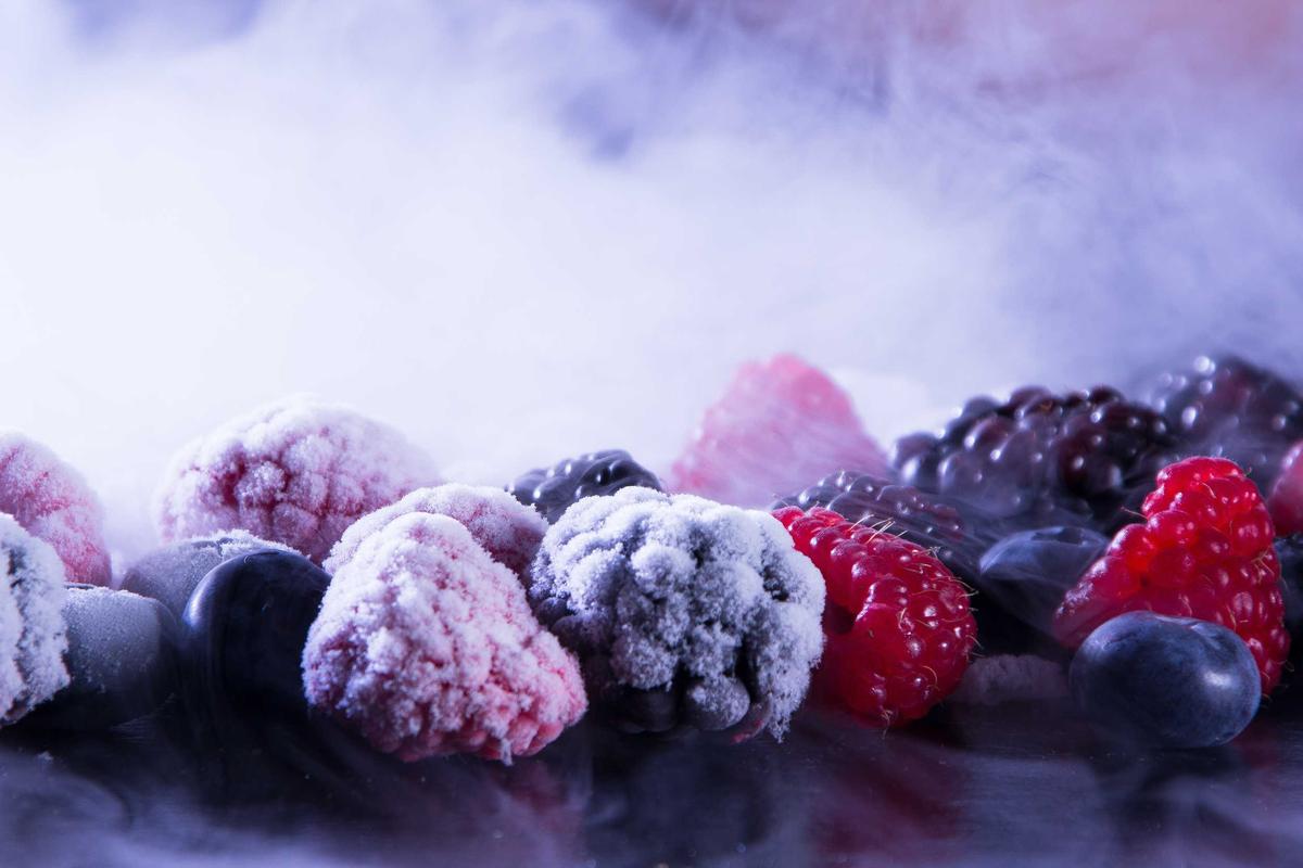 5 Multi-Channel Selling Tactics That Actually Work for Small Importers