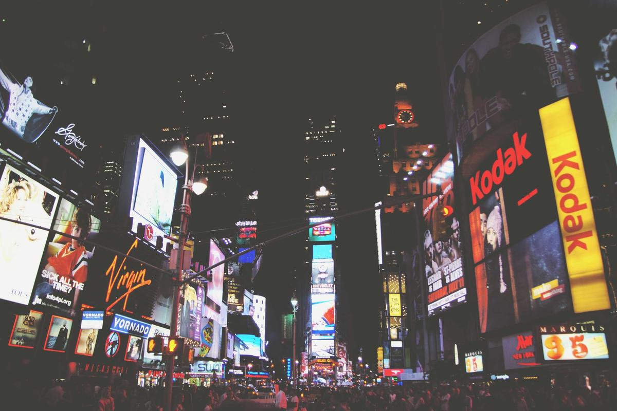 Trending Products for Ecommerce: Proven Strategies for International Trade Success